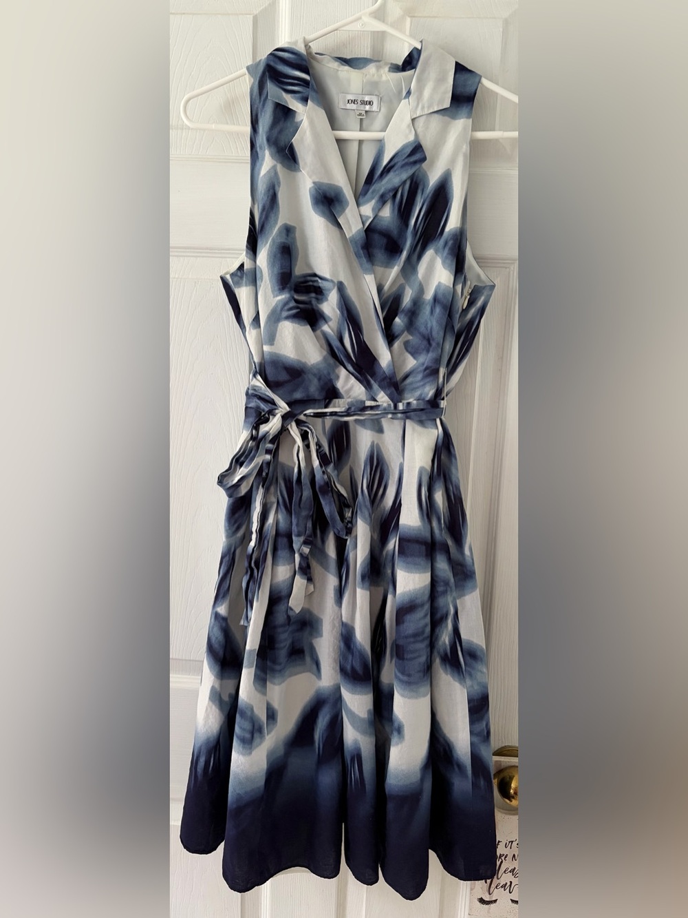 Jones Studio Navy and White Sleeveless Wrap Midi Dress